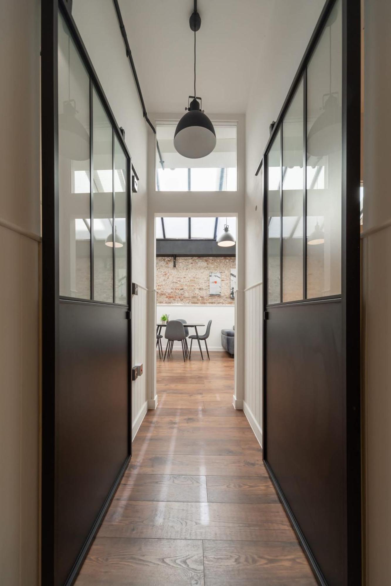 Modern 1 Bedroom In Shoreditch Apartment